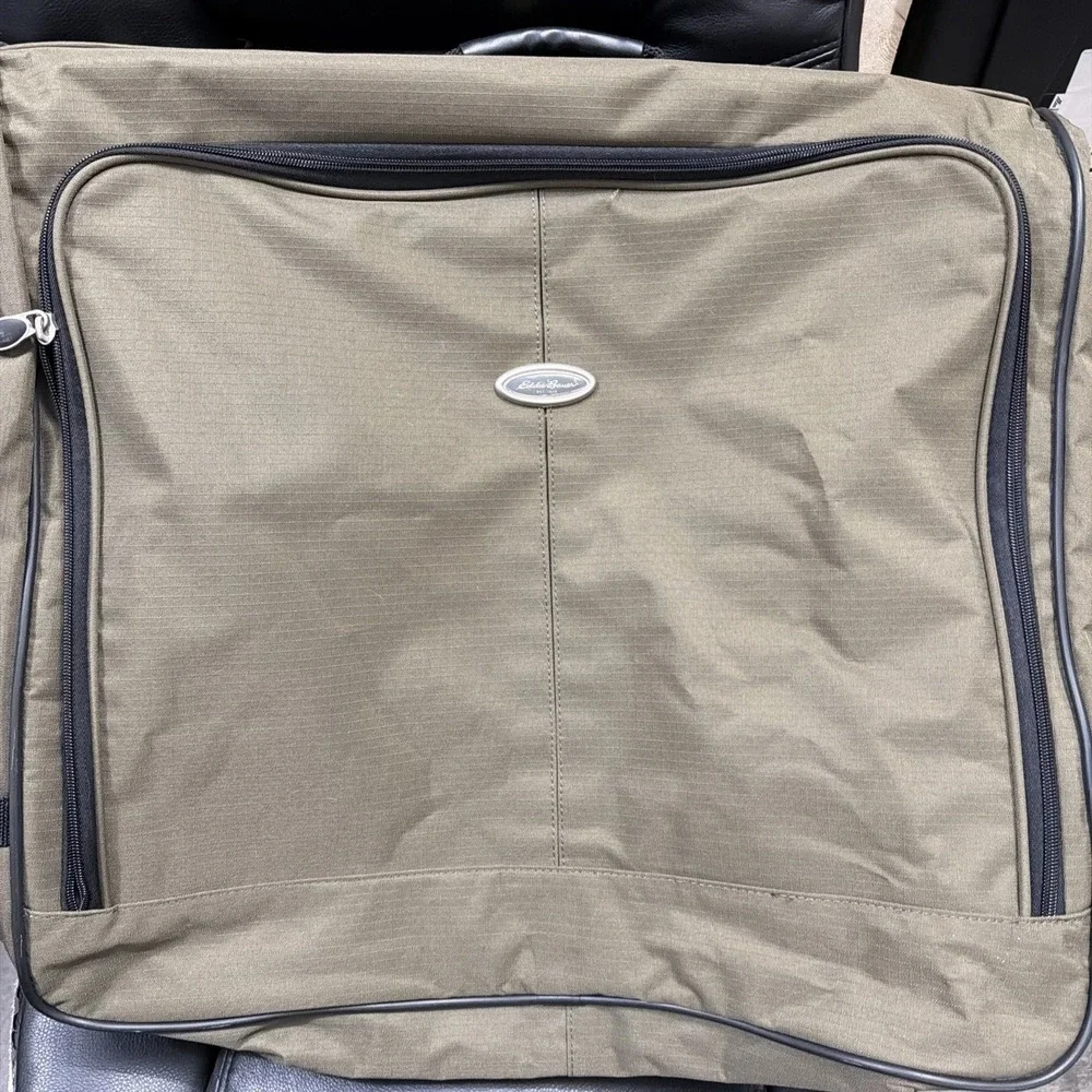 Eddie Bauer excellent like